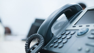 Ansprechpartner für Verbraucher (Quelle: chinnarach / Fotolia) Das Bild zeigt ein Telefon. (Quelle: chinnarach / Fotolia)