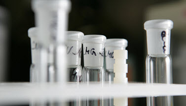 Produktchemie (Quelle: BVL) Das Bild zeigt Reagenzgläser. (Quelle: BVL)